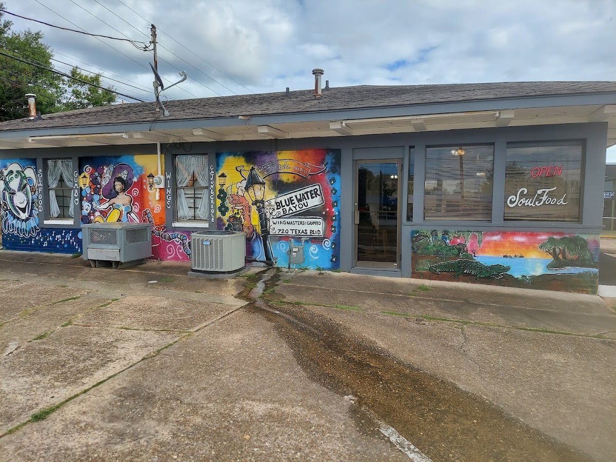 Blue Water Bayou Wing Masters-1